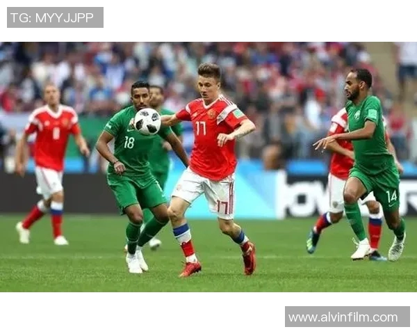 足球明星背后的萌宠故事揭秘与他们的情感纽带 足球明星背后的萌宠故事揭秘与他们的情感纽带